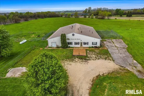 9123 RADNOR RD, Peoria, IL 61615