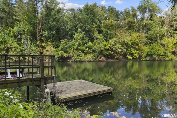 Farmington, IL 61531,35261 N Middle Grove RD