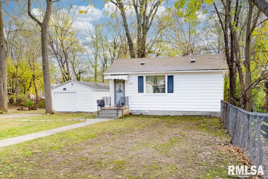 1022 W MACQUEEN AVE, Peoria, IL 61604