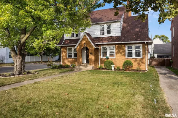 Peoria, IL 61604,3006 N SHERIDAN RD