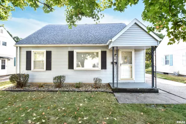 3011 N ST PHILOMENA CT, Peoria, IL 61604