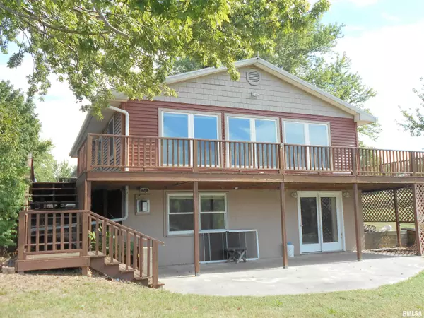 21 BRICKER CIR, Avon, IL 61415