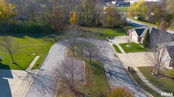 East Peoria, IL 61611,118 SUSAN CT