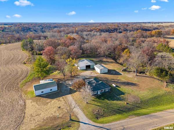 5621 S MARTIN WEBER RD, Glasford, IL 61533