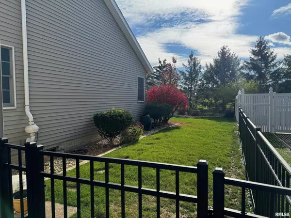 Washington, IL 61571,1934 CHESTNUT LN