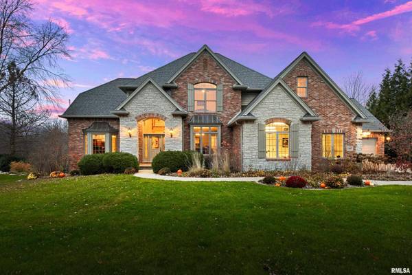 1805 KERN RD,  Washington,  IL 61571