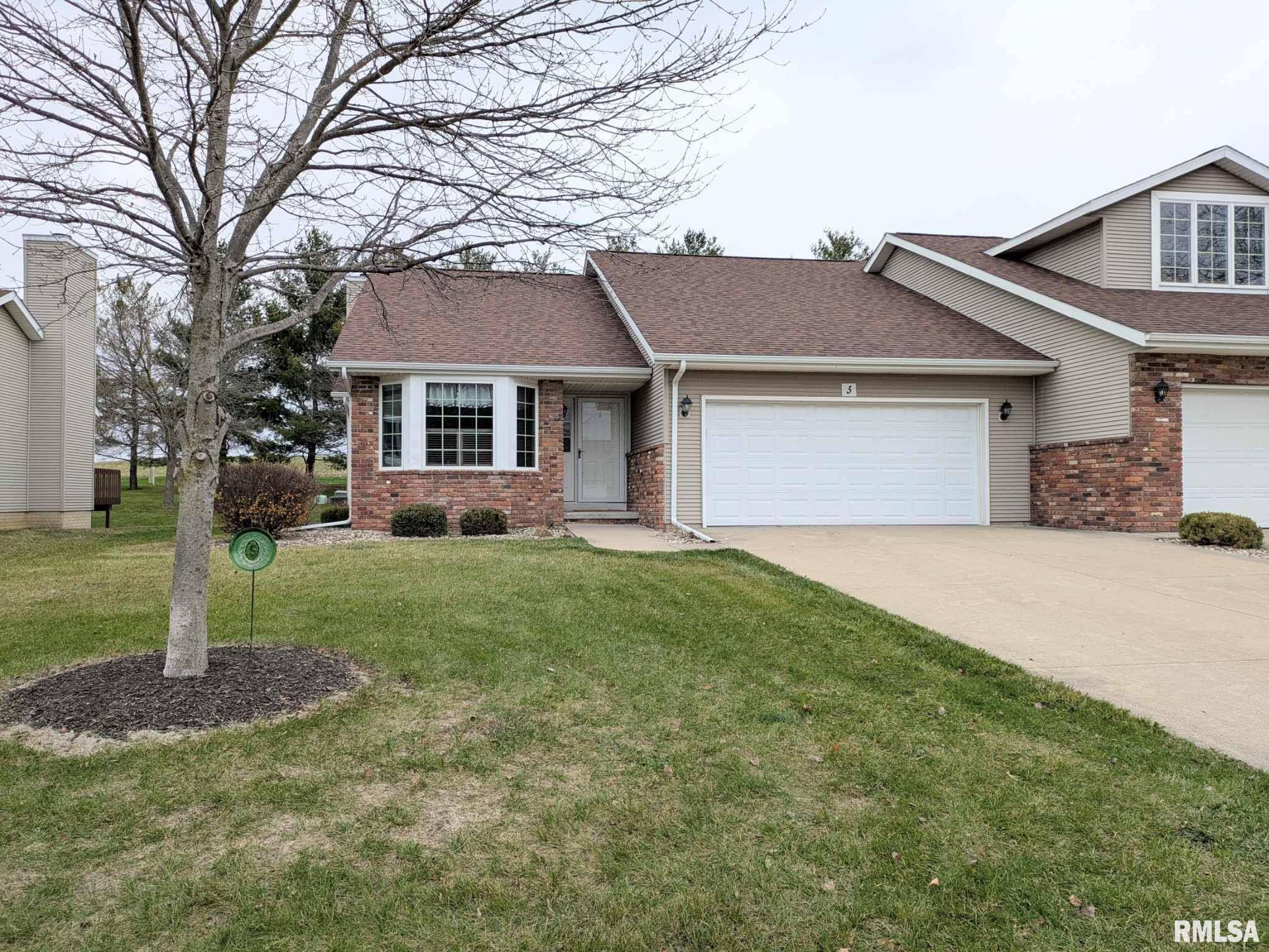 3 HEATHER CT #702, Washington, IL 61571