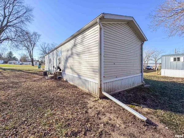 Spring Bay, IL 61611,1012-1016 N LAKE ST