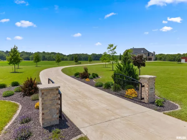 Washington, IL 61571,1980 NOFSINGER RD