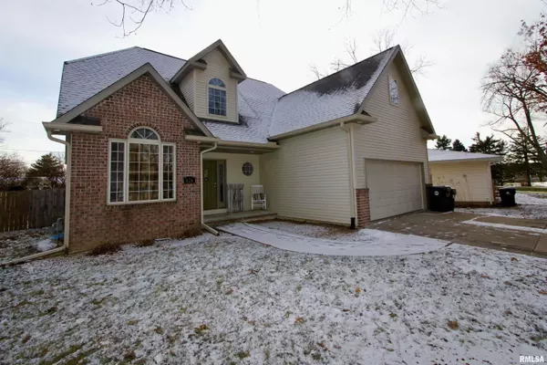 Peoria, IL 61615,624 W Mount Hawley TER