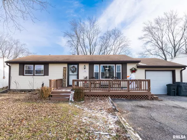 108 QUAIL TRL, Washington, IL 61571