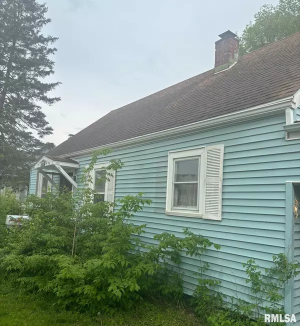 212 S MAIN ST, Lacon, IL 61540