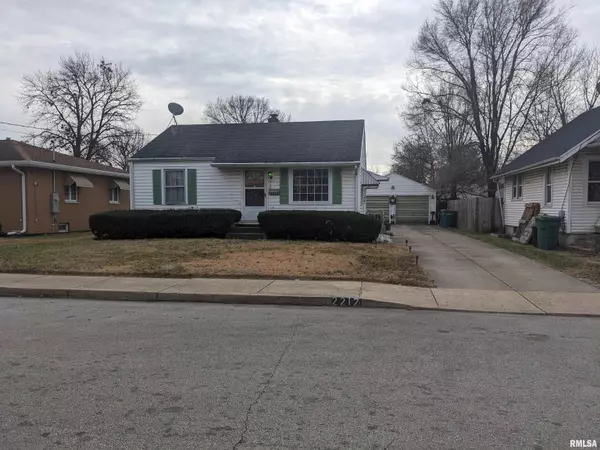 2212 CALLENDER ST, West Peoria, IL 61604