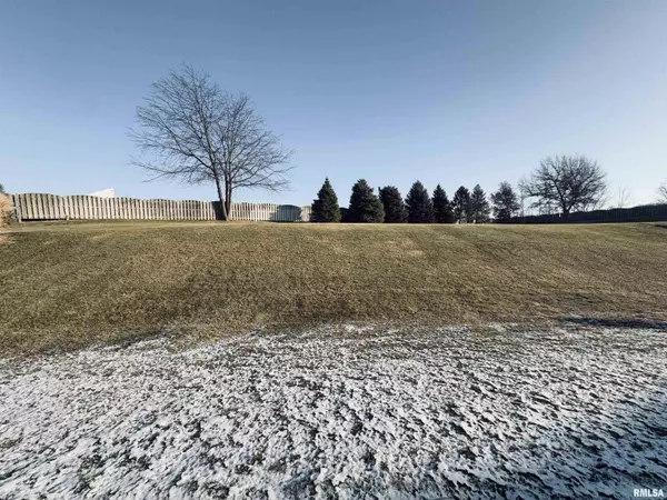 Dunlap, IL 61525,125 W HILLSIDE CT