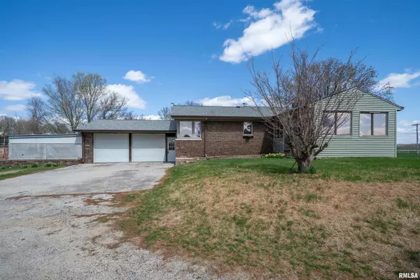 East Peoria, IL 61611,1425 SPRING BAY RD