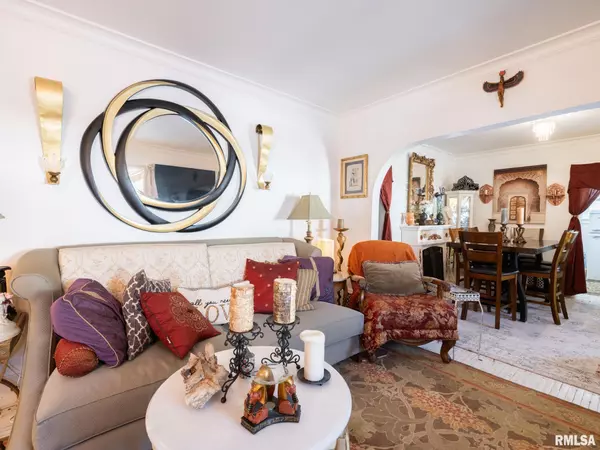 Peoria, IL 61603,601 NE ROCK ISLAND AVE