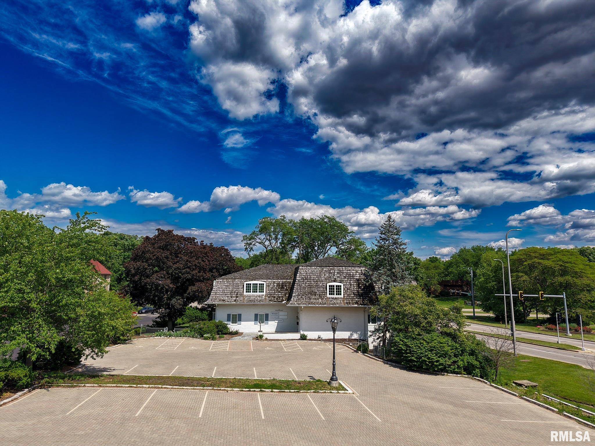 Peoria, IL 61614,114 W STRATFORD DR
