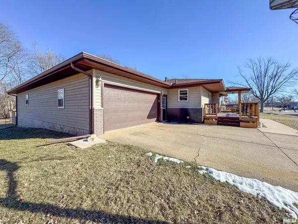 East Peoria, IL 61611,209 W GLEN ST
