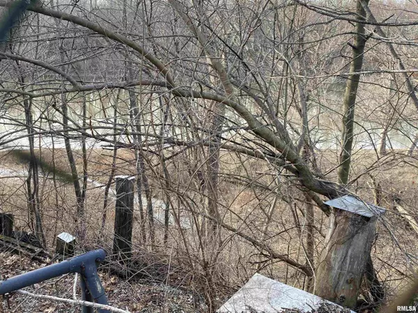 Bath, IL 62617,512 N KENNEDY ST