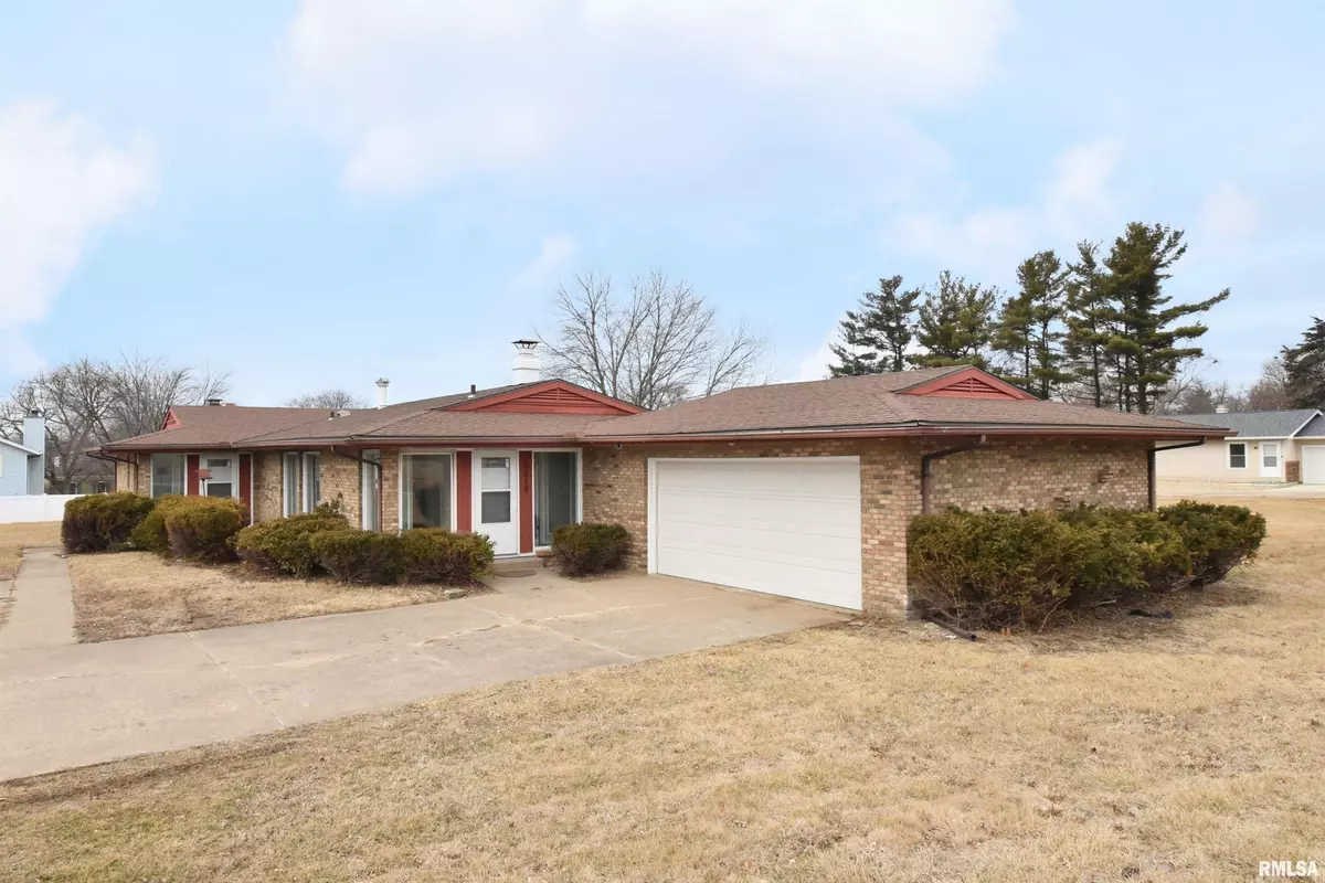 Peoria, IL 61614,5519 N UNIVERSITY ST