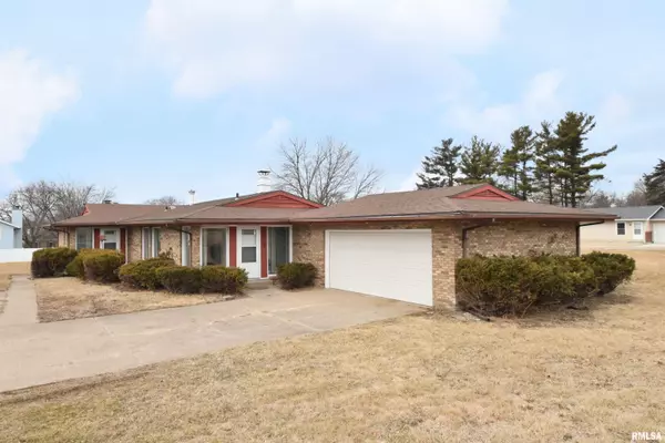 5519 N UNIVERSITY ST, Peoria, IL 61614