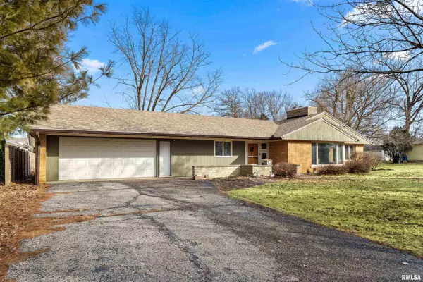407 N LILAC ST,  Elmwood,  IL 61529