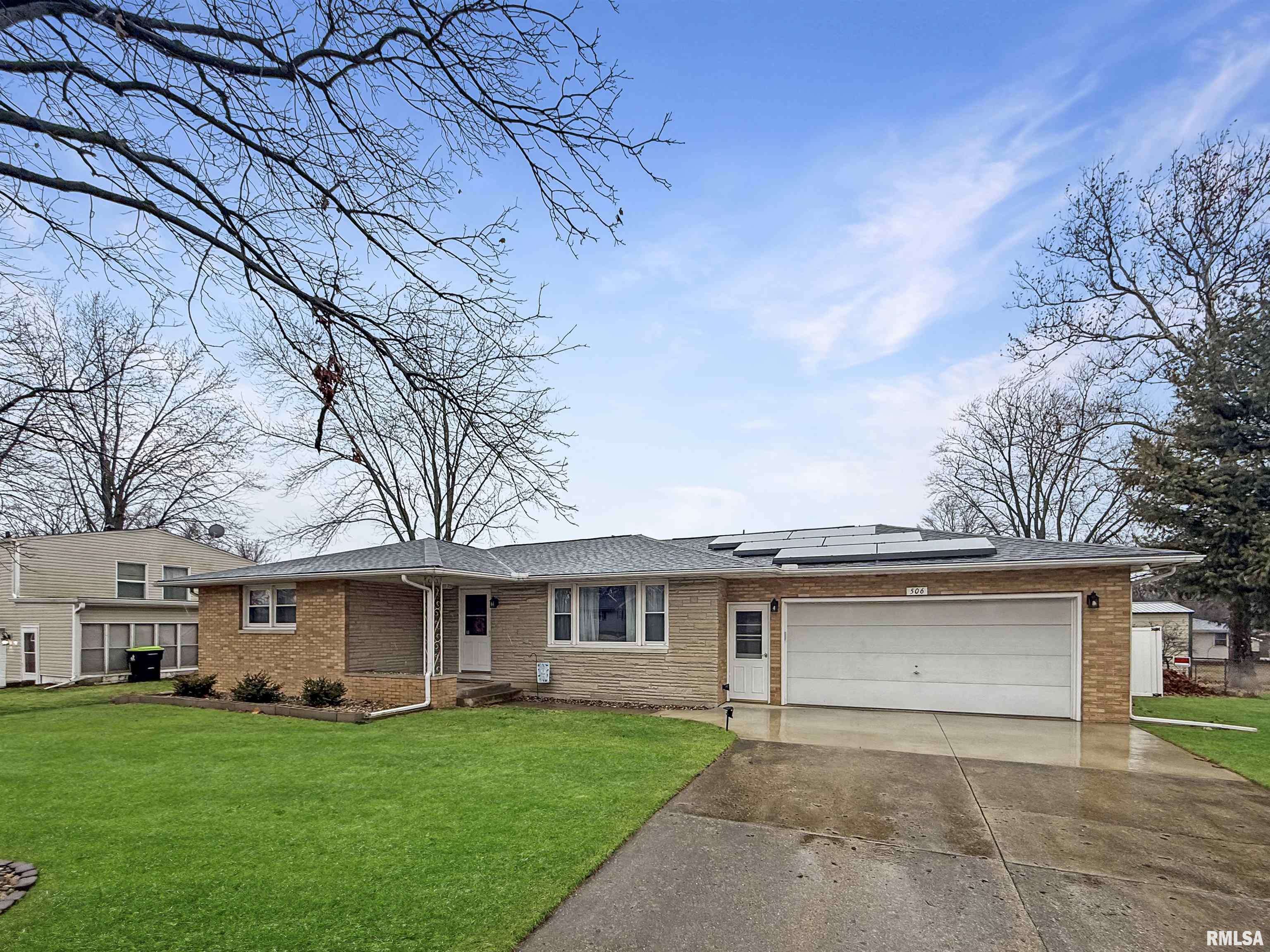 506 CARDINAL DR, Washington, IL 61571