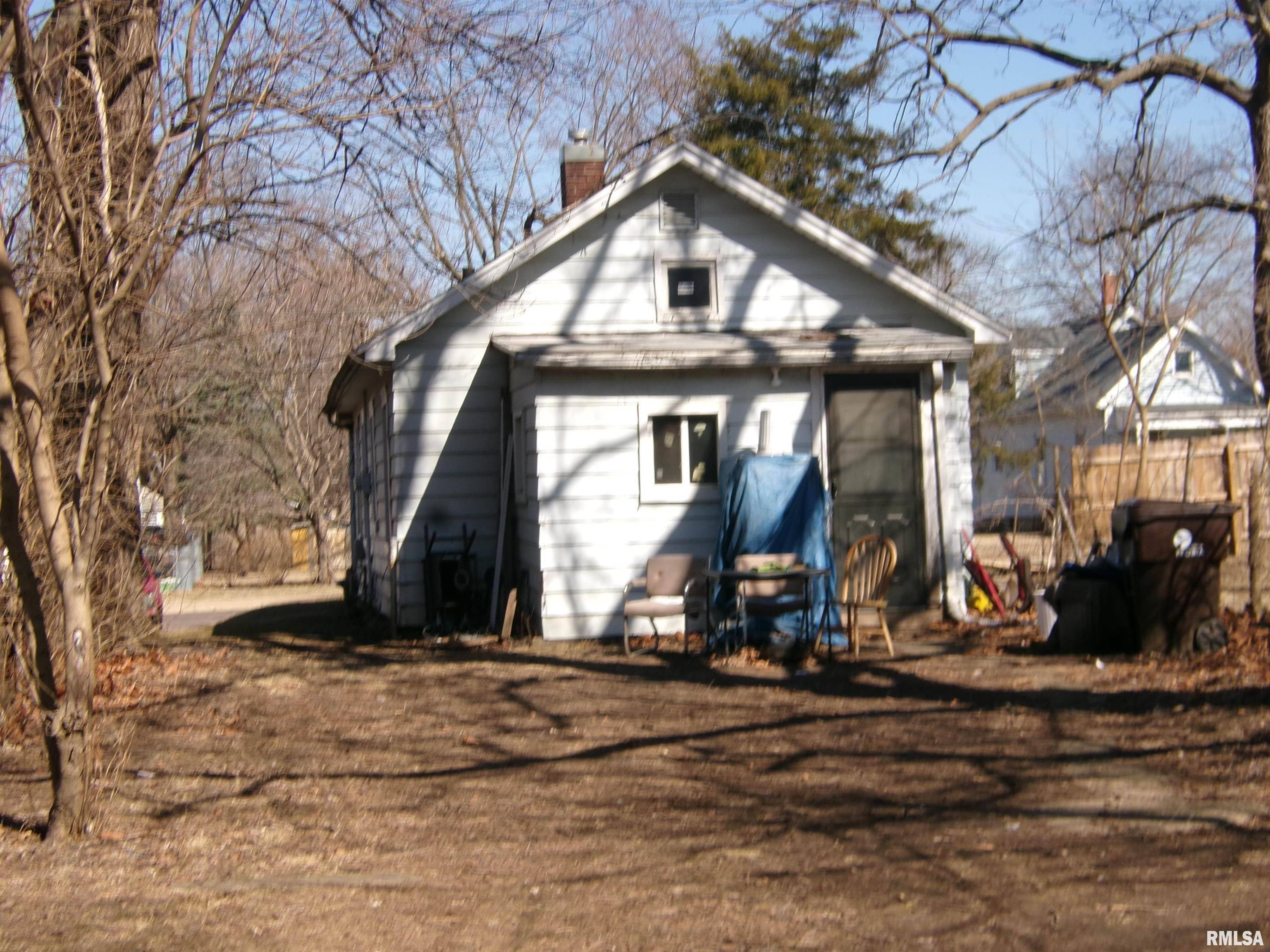 Peoria, IL 61605,2328 W ANTOINETTE ST