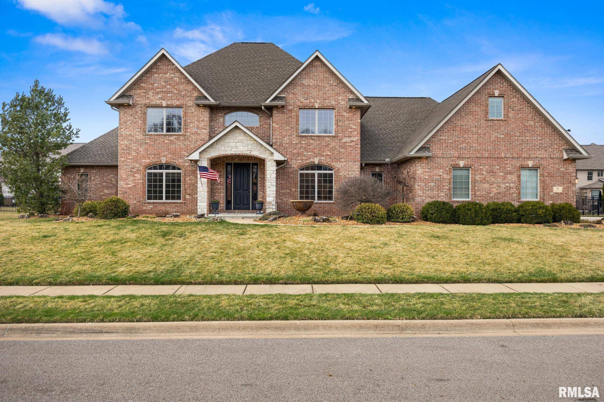Morton, IL 61550,31 SAPPHIRE PT