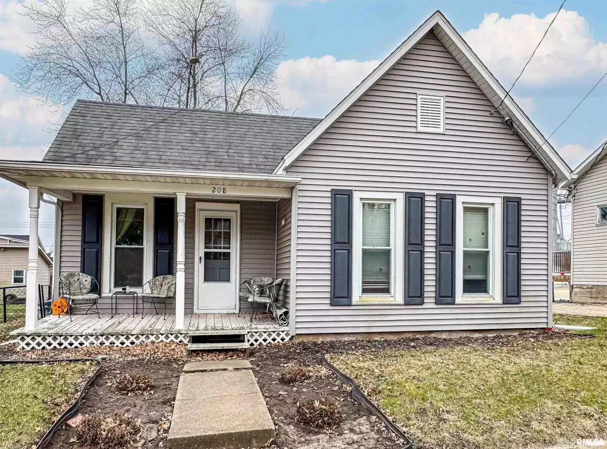 Elmwood, IL 61529,208 E MAIN ST