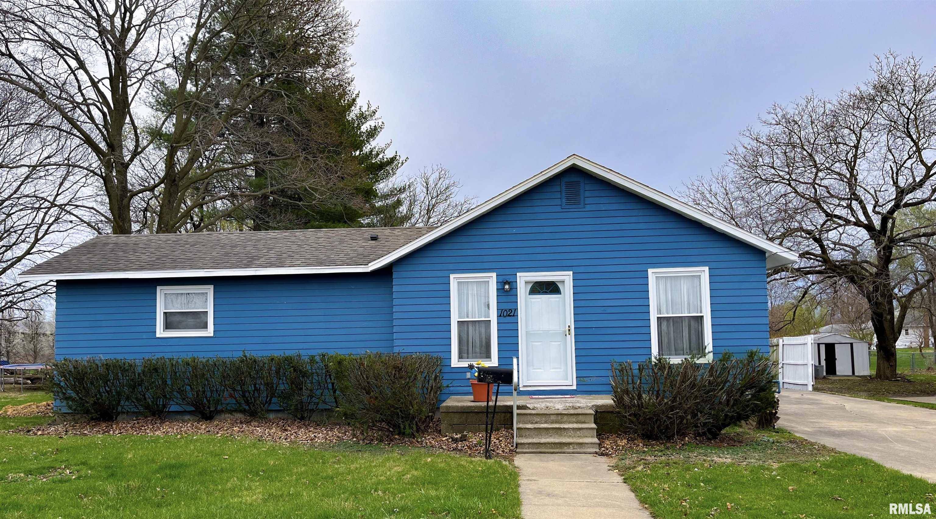 1021 E ELM ST, Macomb, IL 61455