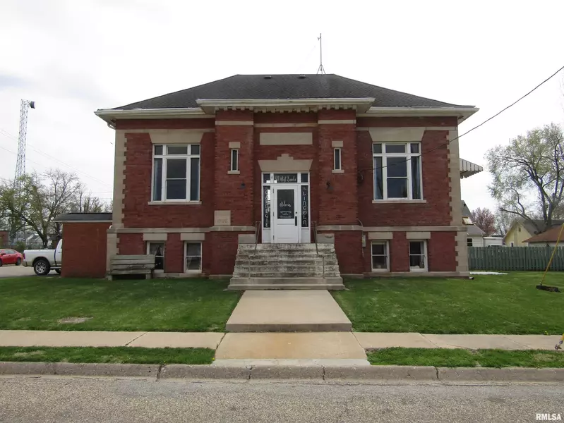 321 W LINCOLN AVE, Lewistown, IL 61542