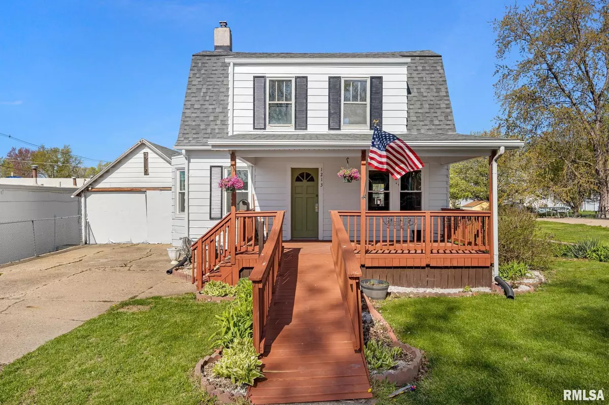 Pekin, IL 61554,1213 S 9TH ST