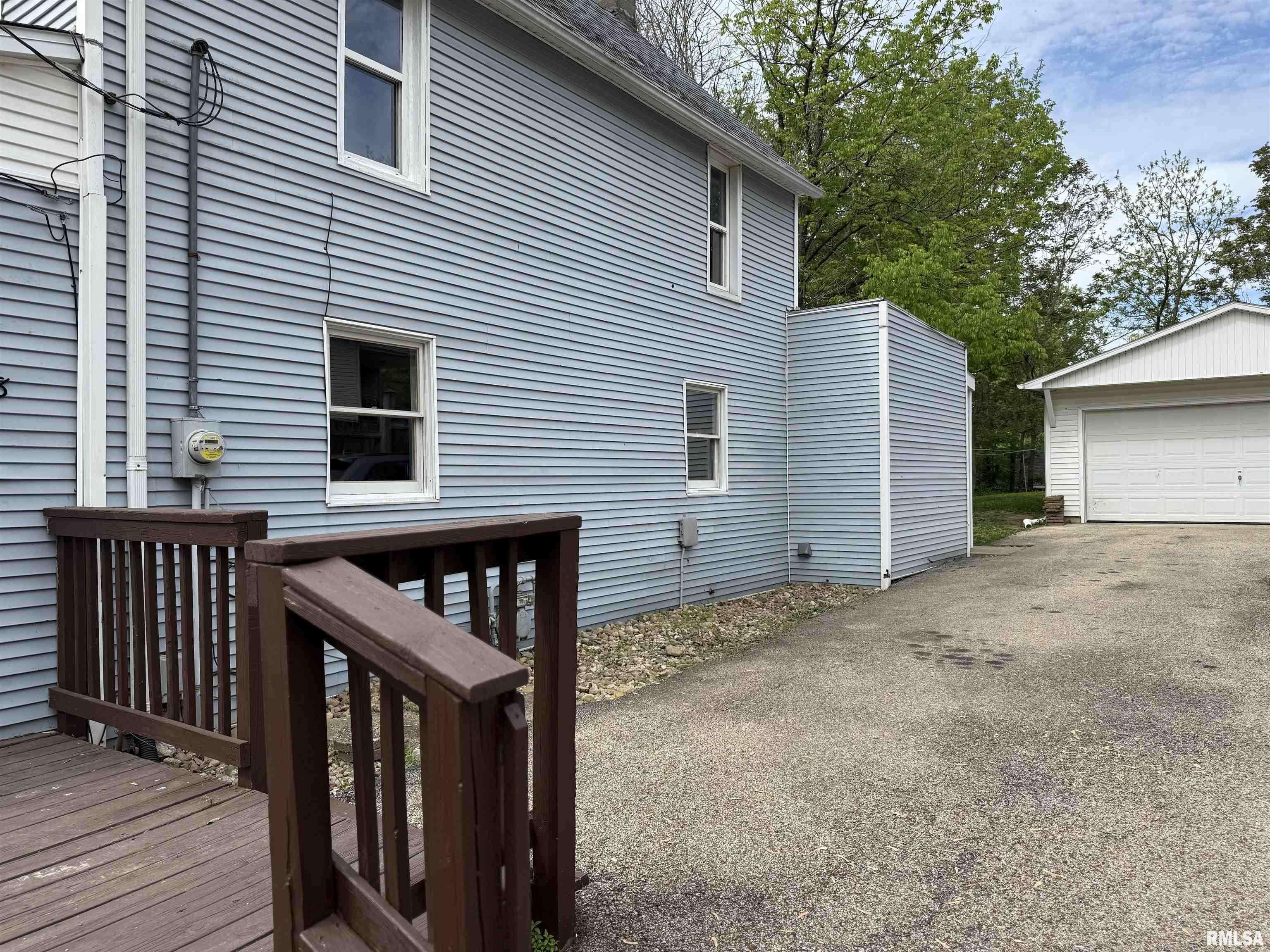 Canton, IL 61520,148 ROBINSON CT