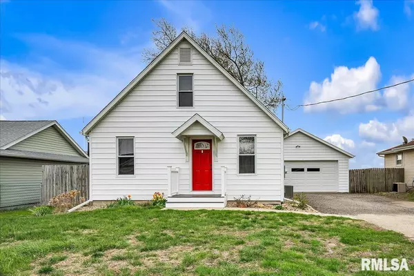 East Peoria, IL 61611,212 ROBERT ST