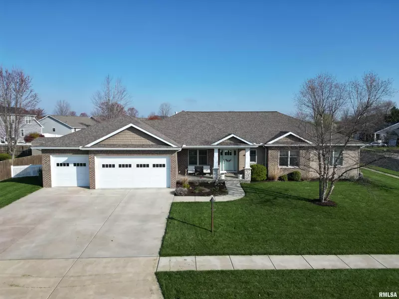 1401 MITCHELL ST, Washington, IL 61571