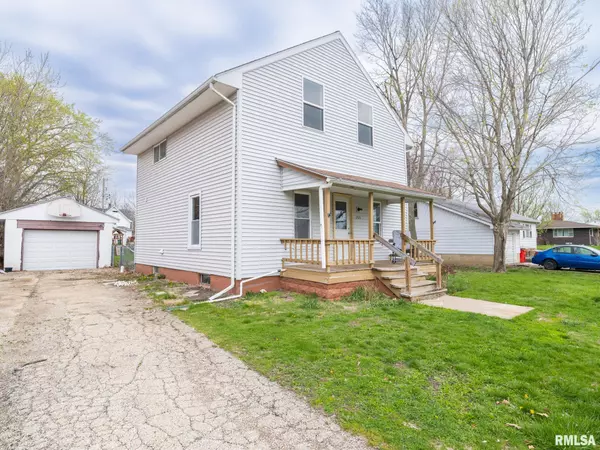 Elmwood, IL 61529,705 W SHARON ST