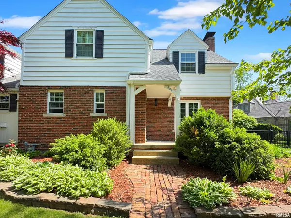 Peoria, IL 61614,407 W HOLLYRIDGE CIR