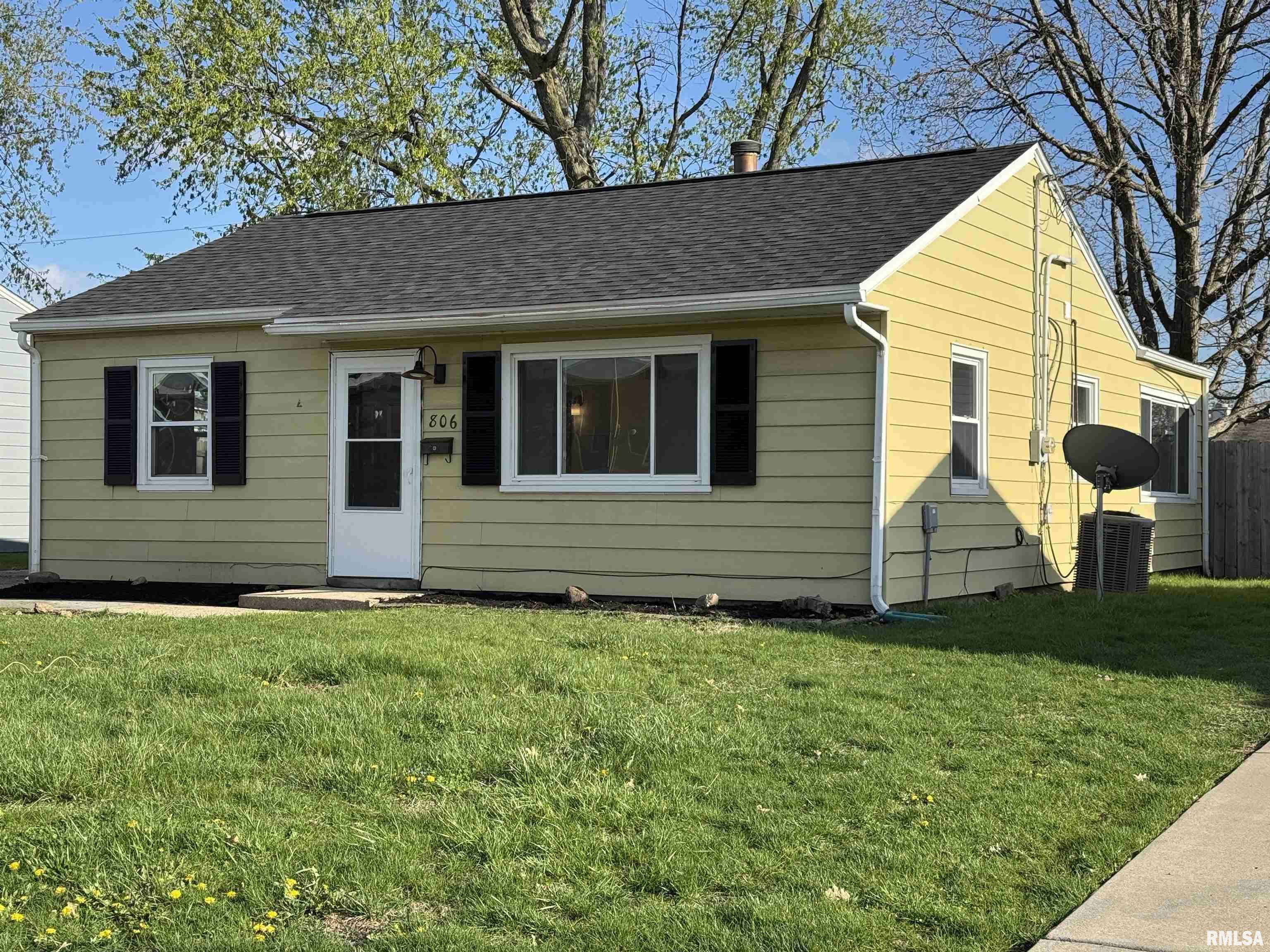 Peoria, IL 61614,806 W RIDGEMONT RD