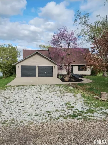 3809 N FISK RD, Astoria, IL 61501