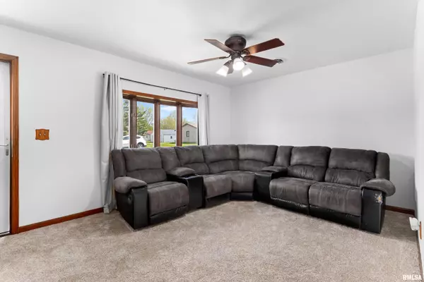 Glasford, IL 61533,603 S OAK ST