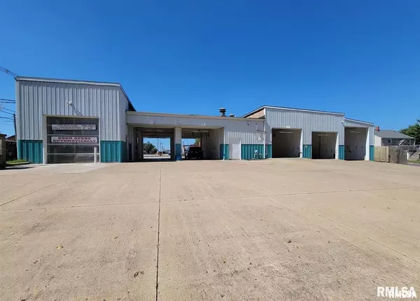 Pekin, IL 61554,1216 S 14TH ST