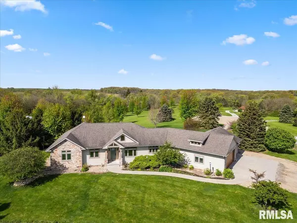 Carlock, IL 61725,2297 DEER RIDGE CT