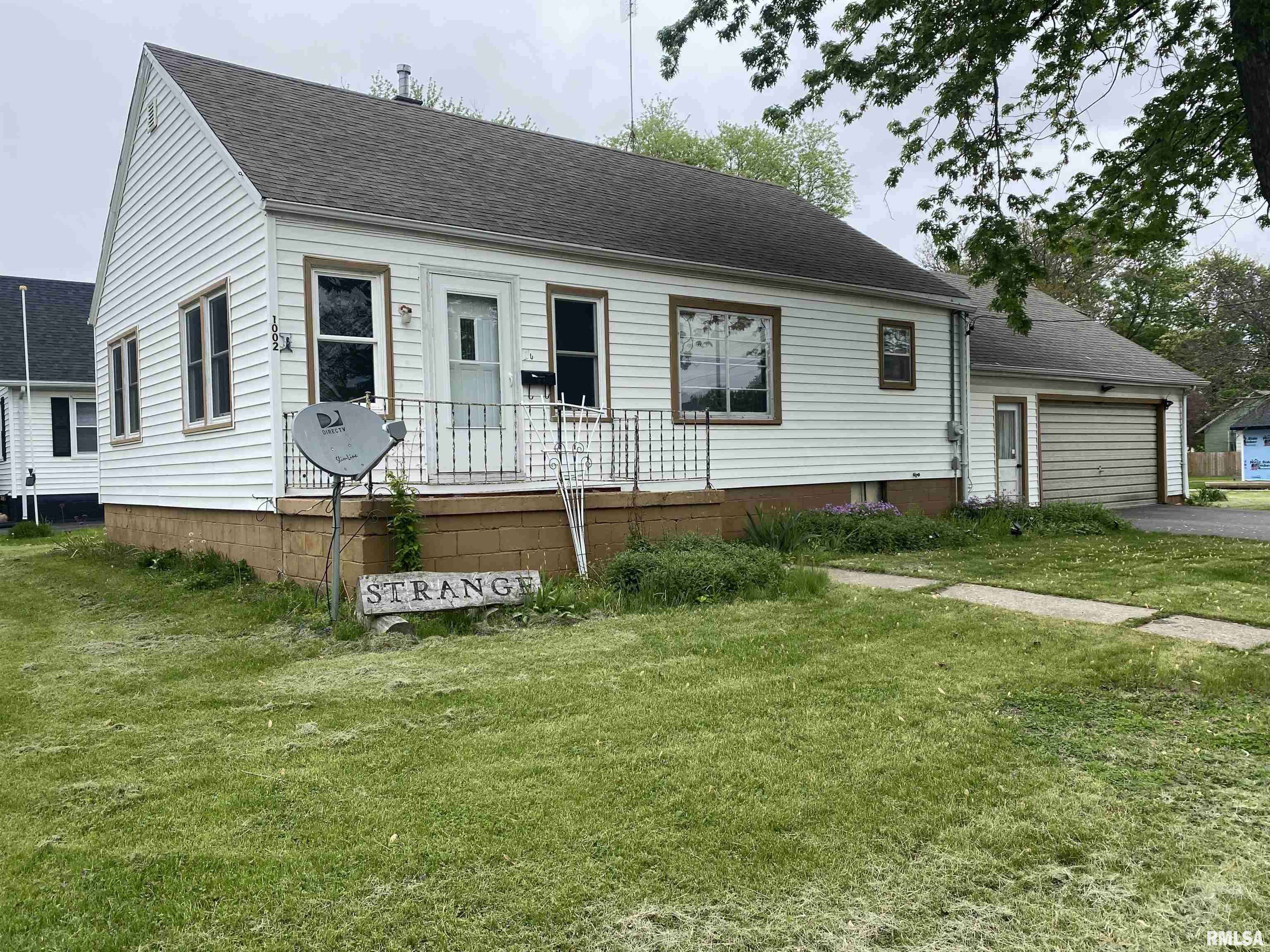 1002 DEAN ST, Bushnell, IL 61422