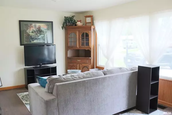 Pekin, IL 61554,1605 BELLAIRE ST