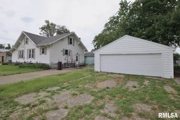 Glasford, IL 61533,102 W ESSEX ST