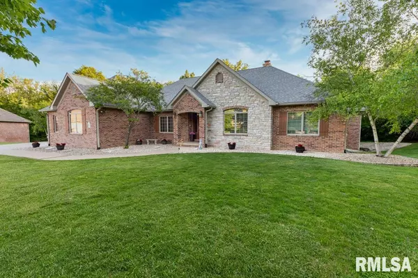 Washington, IL 61571,6 WILDWOOD CT