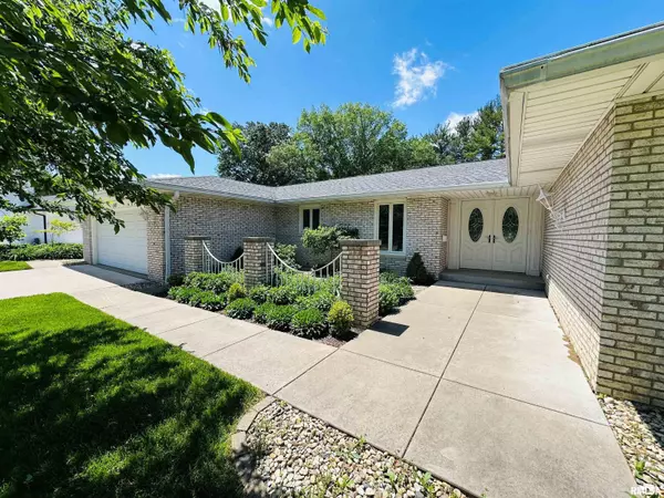 Morton, IL 61550,501 N NEBRASKA AVE