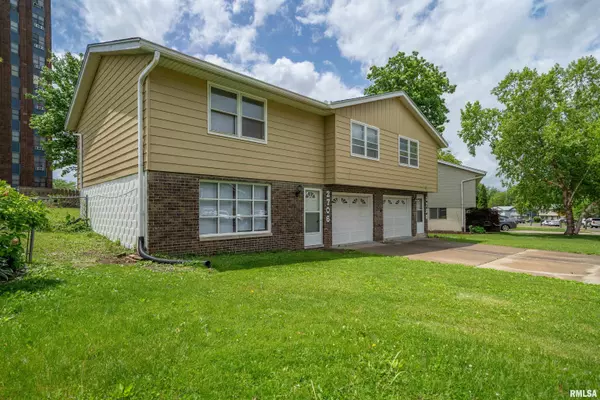 Peoria, IL 61615,2706 W MILLBROOK CT