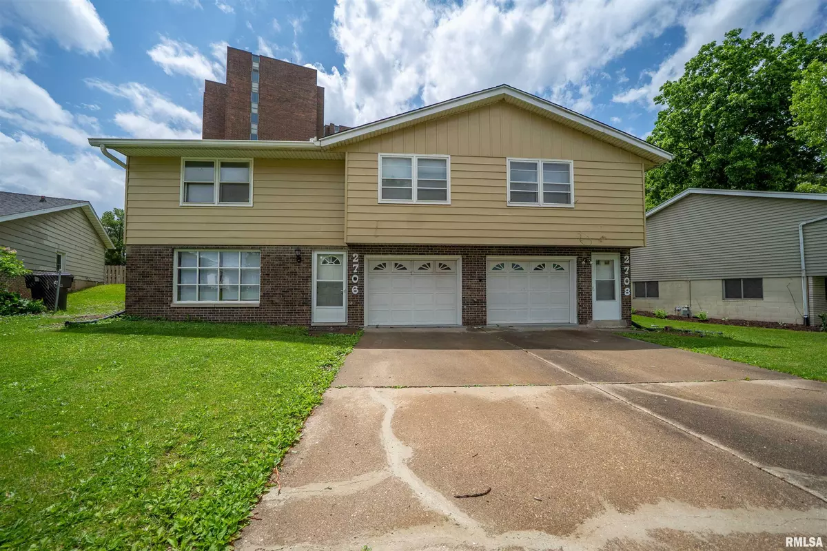 Peoria, IL 61615,2706 W MILLBROOK CT